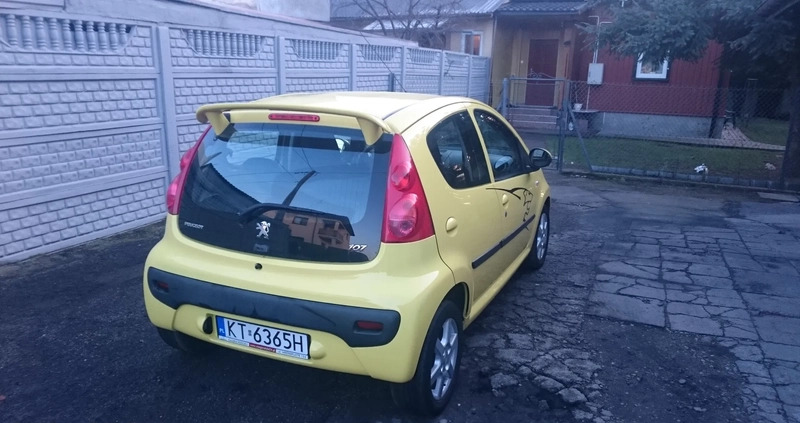 Peugeot 107 cena 11850 przebieg: 183000, rok produkcji 2009 z Tarnów małe 742